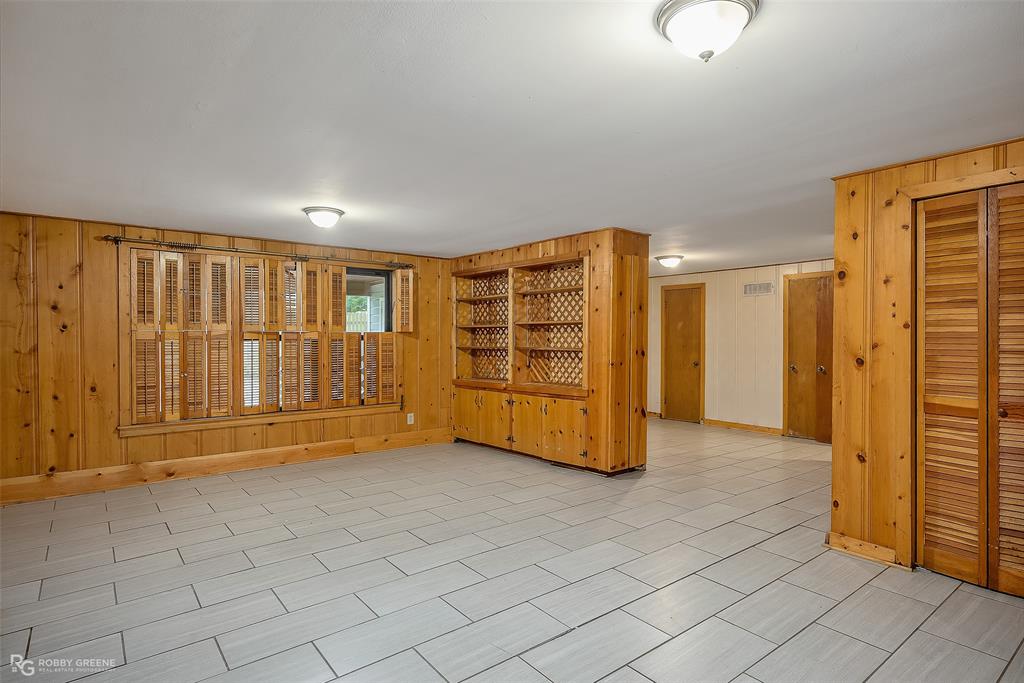 Country Club Heights - Residential