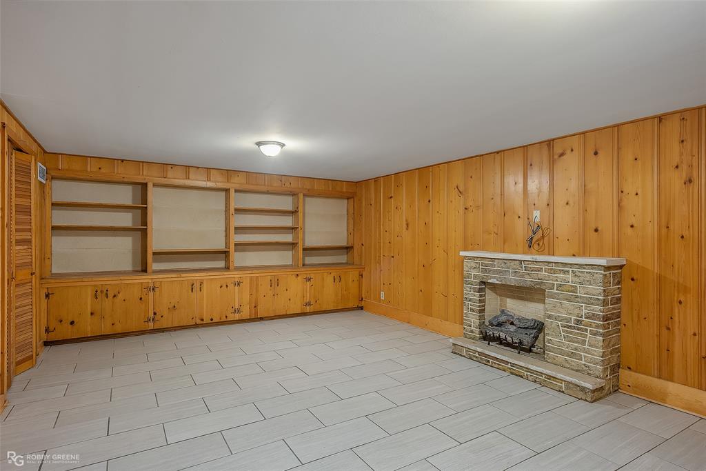 Country Club Heights - Residential