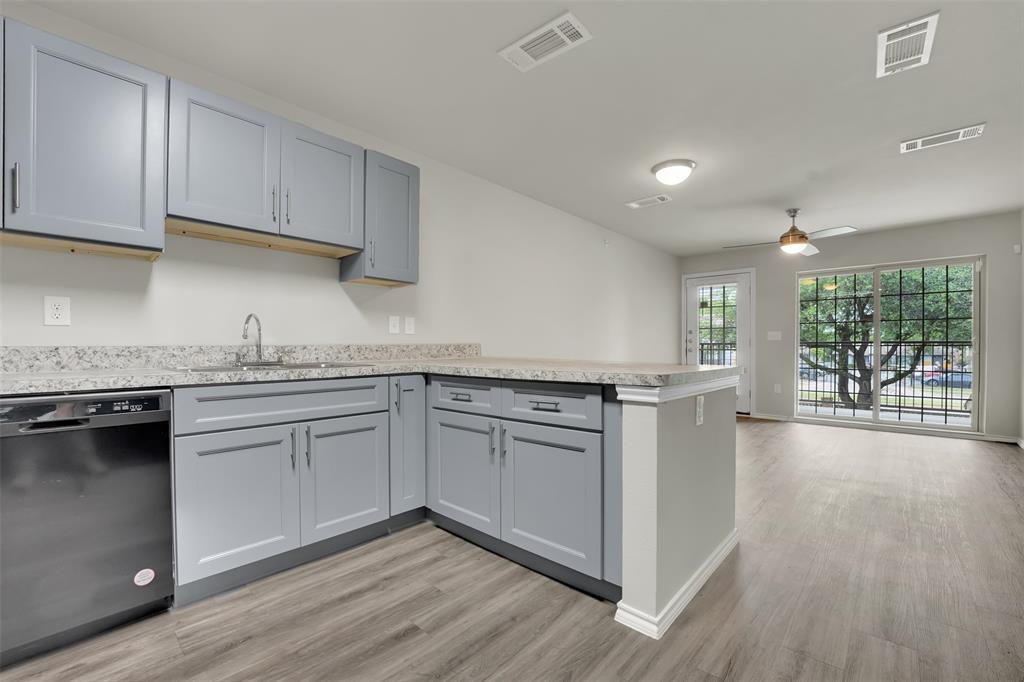 6108 Abrams Road 211
