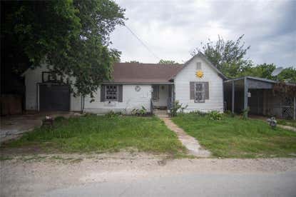 106 S Watson St, Alvarado, TX