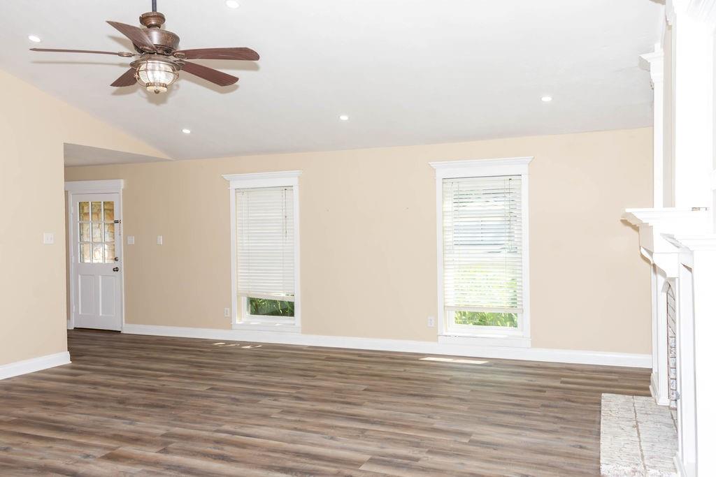 Timbercreek Comm #4 - Residential Lease