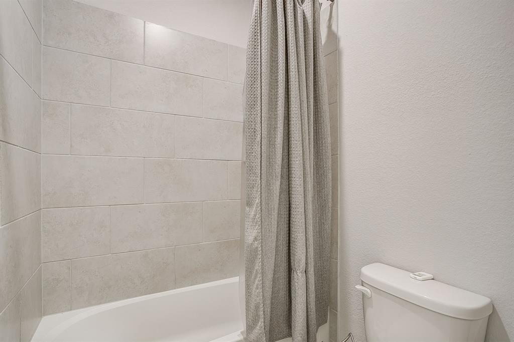 Hulen Trls Ph 1 - Residential