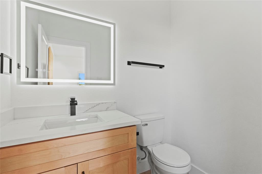 EAGLE FORD GARDENS - Residential