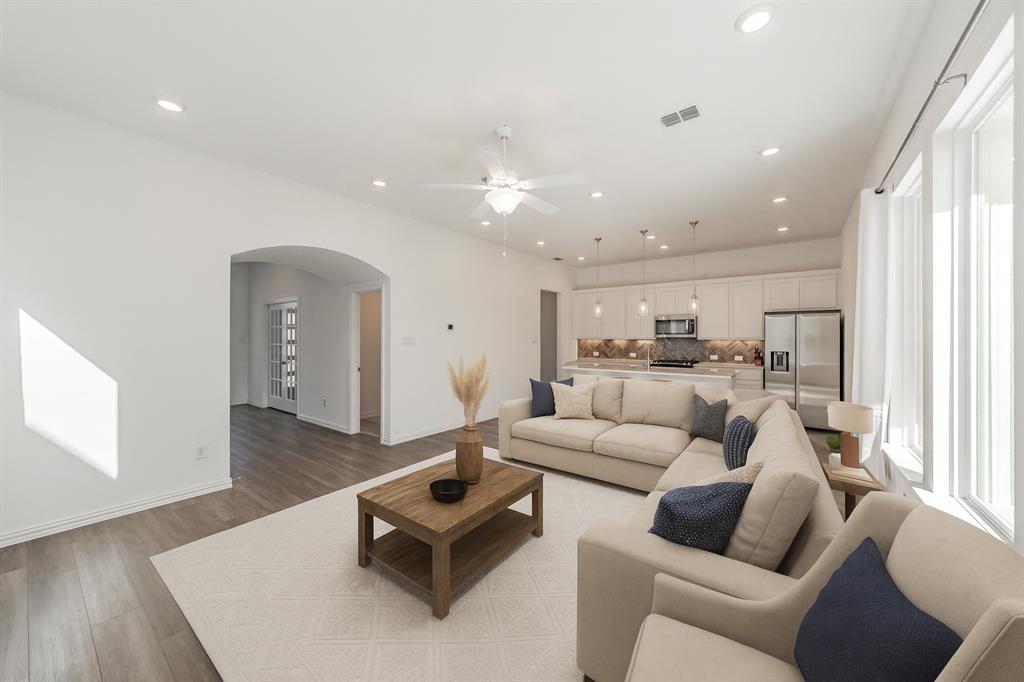 1417 Horizon Way