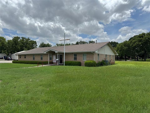 Tiny photo for 2801 Elm Street, Denton, TX 76201 (MLS # 21396107)