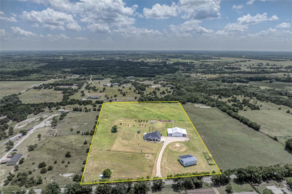 1061 Oxford Crossing Road