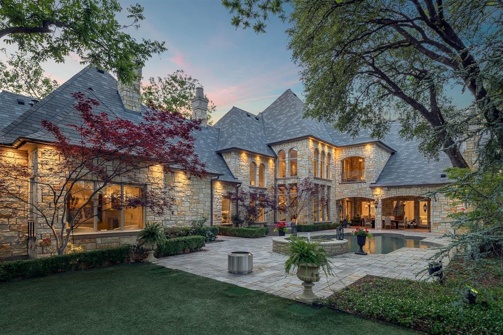 9996 Hollow Way Road