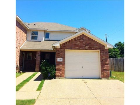 2301 Kingsway Drive Arlington TX 76012