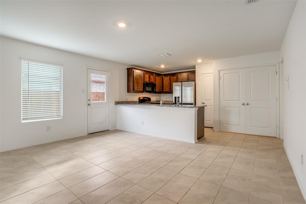 Mobberly Farms Ph 1 - Residential Lease