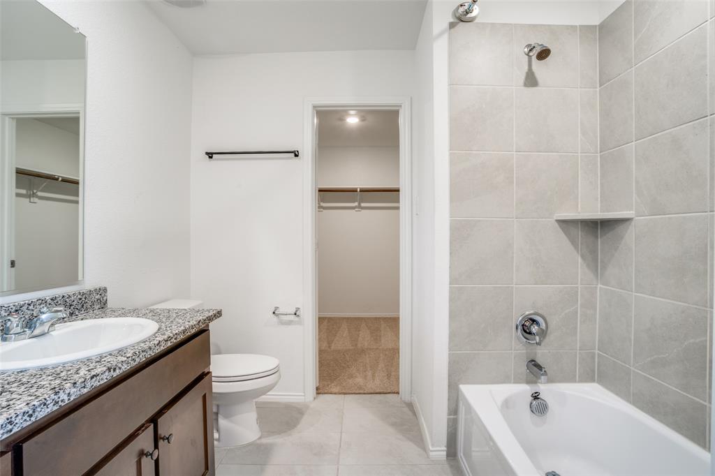 Mobberly Farms Ph 1 - Residential Lease