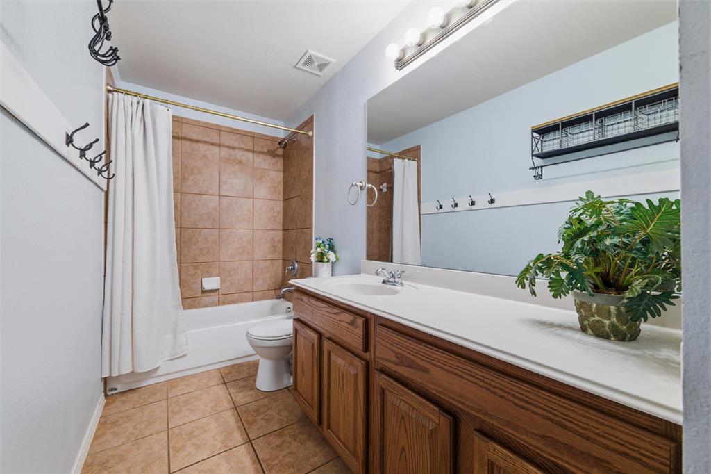 Mistletoe Hill Ph III - Residential