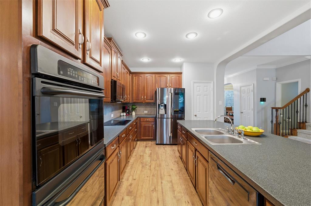 1121 Linden Drive