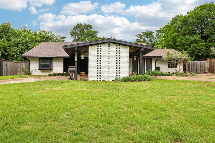 Located in the heart of Dallas, 10255 Timber Trail presents an incredible opportunity for both homeowners and investors looking to unlock value in a highly desirable location. Perfectly positioned between I-635 and the Dallas North Tollway, this property offers unbeatable access to major thoroughfares, top dining, shopping, and everyday conveniences. Set on nearly half an acre in Dallas, the lot size alone adds rare value and endless potential for expansion or a full luxury transformation. Whether you’re an investor seeking a strong value-add flip into a high-end residence or a buyer ready to create your forever home, this property offers the ideal canvas. With its prime location and oversized lot, the possibilities are wide open—renovate, redesign, and reimagine it into something truly special. A rare chance to invest in one of Dallas’s most accessible and in-demand areas.
