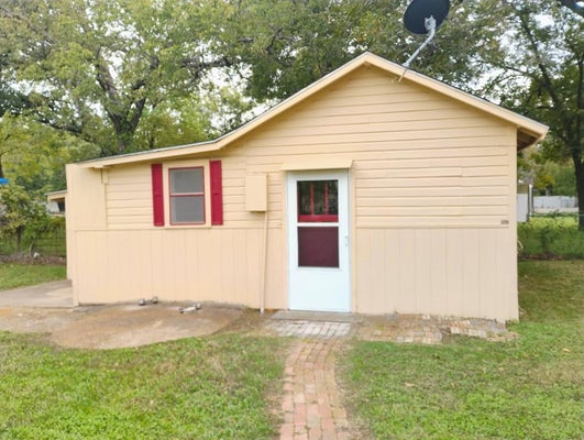 412 N SAINT AUGUSTINE DR, DALLAS, TX 75217 - Image 2d9c2a8763bc4a8a38d9d01d82638ffc/2330453575