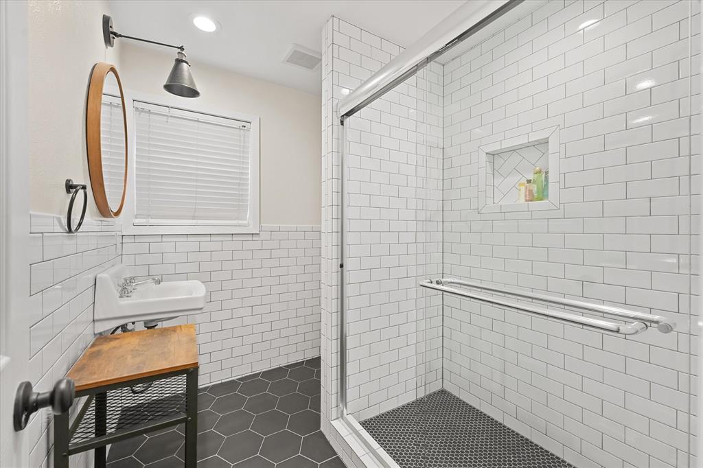 Lake Highlands Estates 14 - Residential Lease