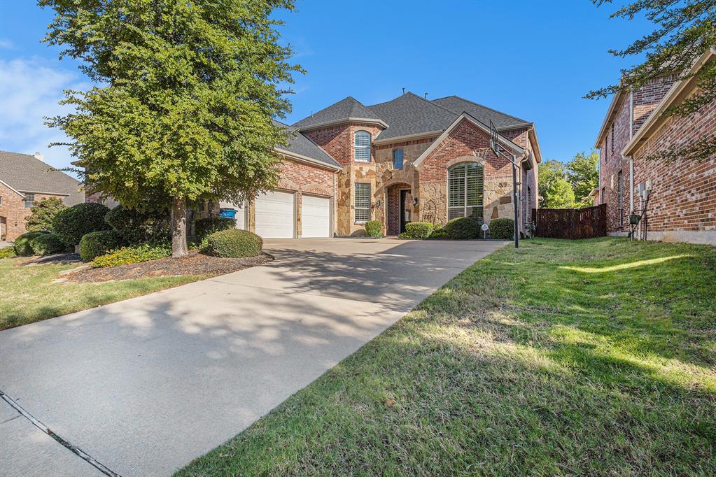 901 Fannin Drive
