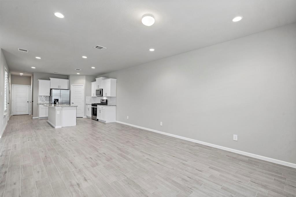 3417 Lake District Lane