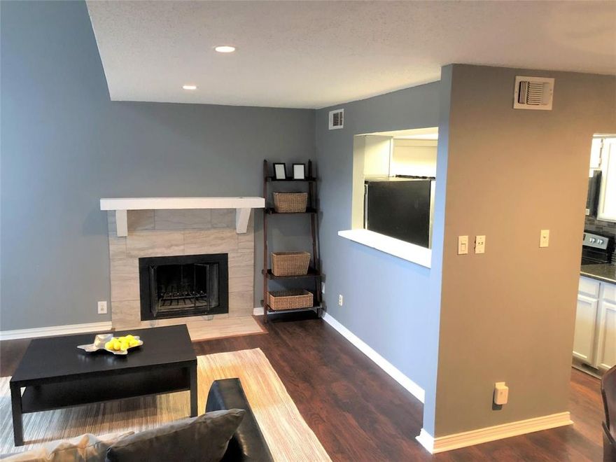 This condo boasts an unbeatable location with a private attached garage! Imagine living just a short walk away from fantastic restaurants, shops, nightlife, and the Katy Trail.
Enjoy the convenience and security of driving straight into your private attached garage and heading up to your condo. Inside, you'll find a spacious open floor plan featuring soaring ceilings and a combined kitchen, dining, and living area complete with a cozy fireplace.
The condo offers split-level bedrooms for added privacy. The primary suite includes its own covered porch and an ensuite bathroom. The second bedroom loft feels bright and airy with its ensuite bathroom and abundant natural light.
If you're looking for outdoor amenities, this community has you covered with a pool and lounge area, as well as wide walkways to enjoy. Don't miss the opportunity to make this wonderful condo your new Dallas home!