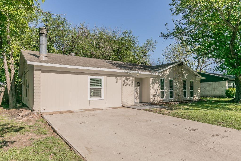 1807 Lachelle Lane