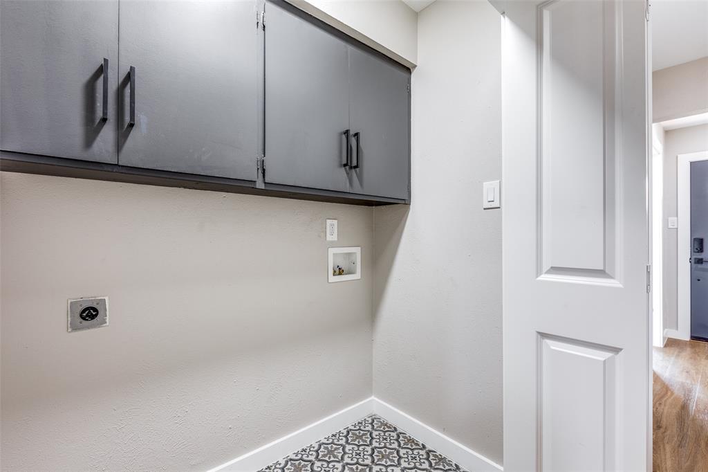 Dallas North Estates 12th Instl - Residential Lease