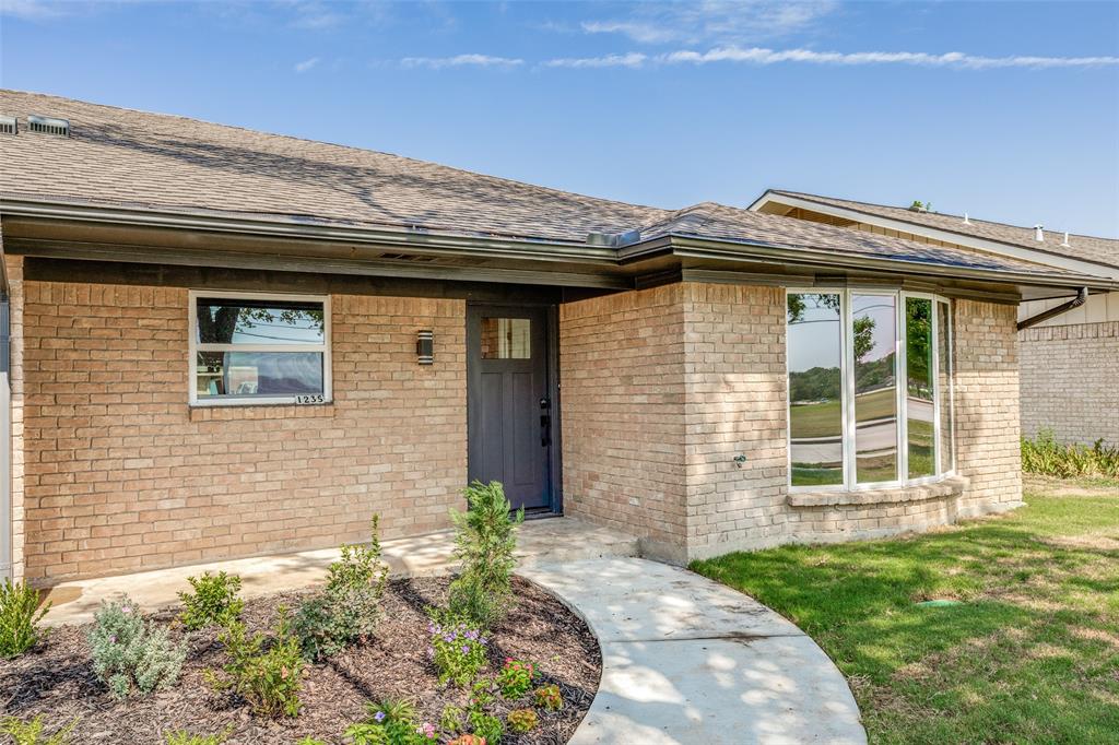 Dallas North Estates 12th Instl - Residential Lease