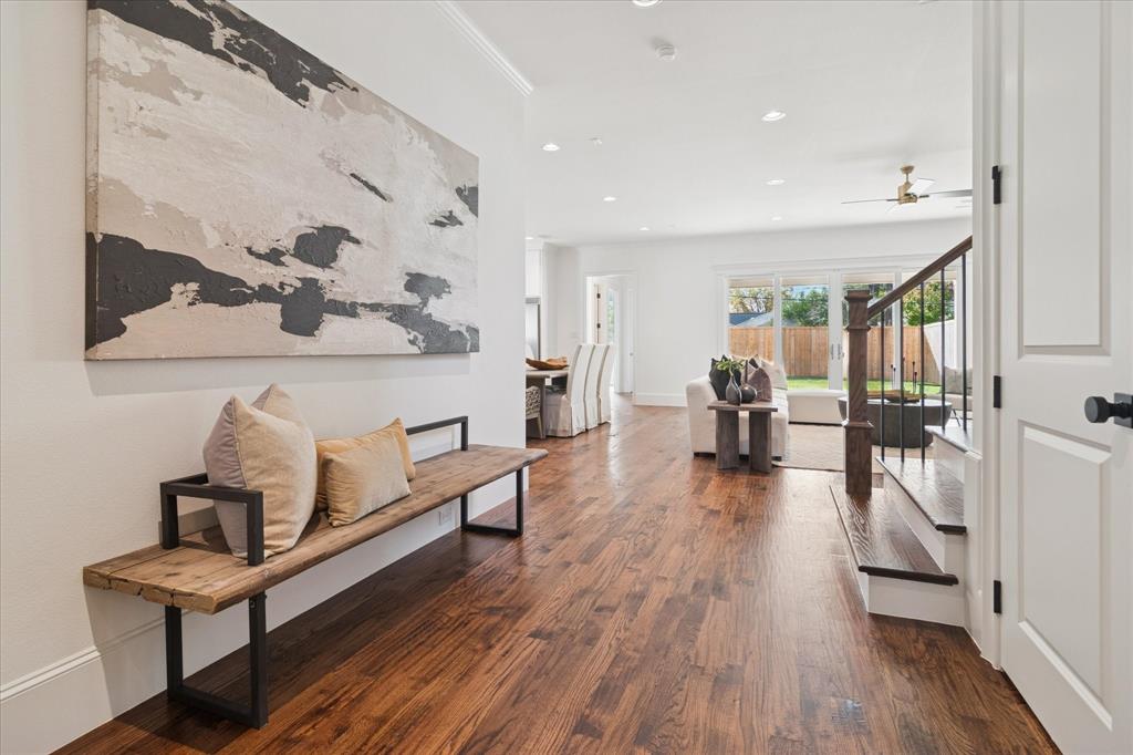 6234 Lakeshore Drive