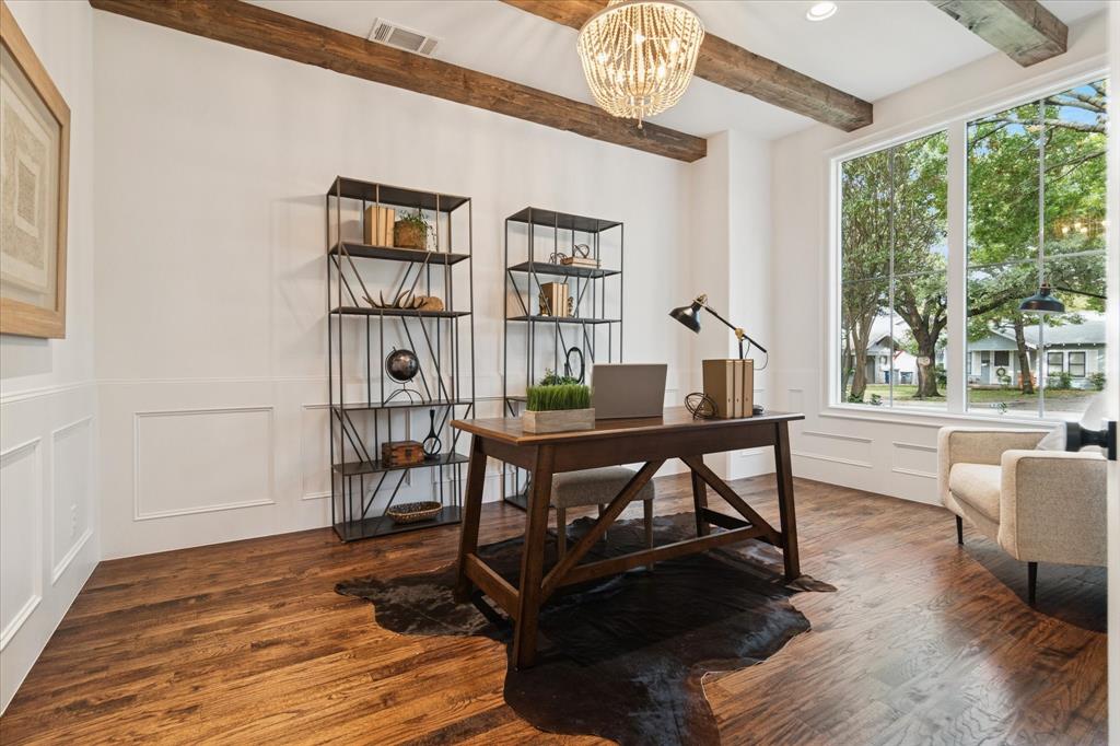 6234 Lakeshore Drive