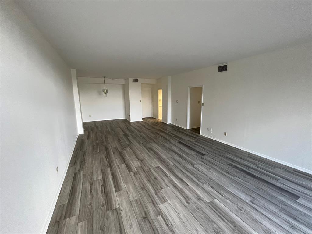 Bonaventure Condo - Residential