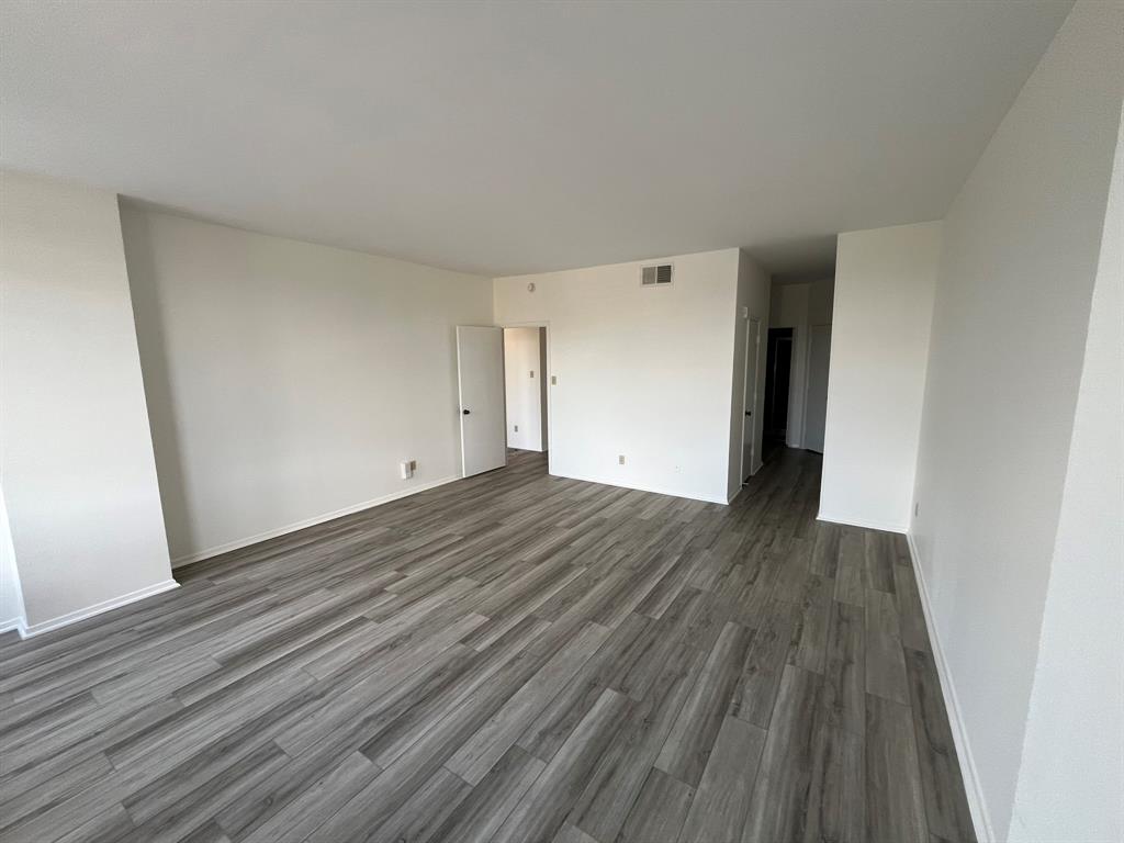 Bonaventure Condo - Residential