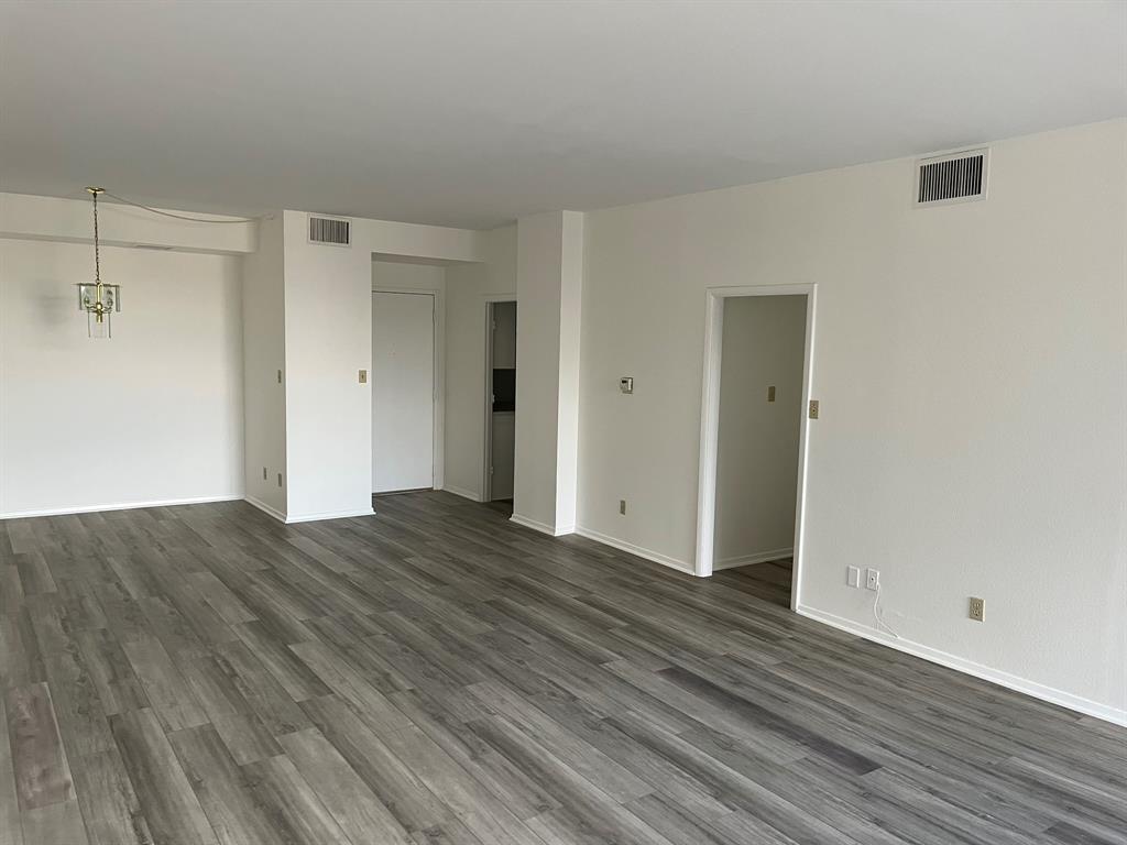 Bonaventure Condo - Residential