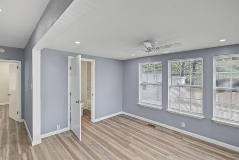 Tiny photo for 5687 Jefferson Paige Road, Shreveport, LA 71119 (MLS # 21396789)