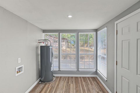 Tiny photo for 5687 Jefferson Paige Road, Shreveport, LA 71119 (MLS # 21396789)