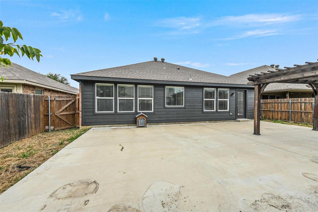 Matador Ranch Add - Residential Lease