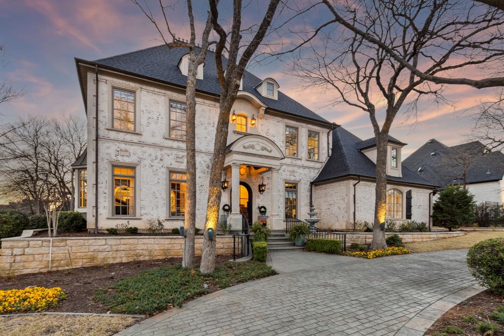 1 Hayes Court