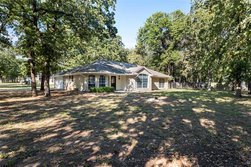 6912 Stewarts Oaks Court