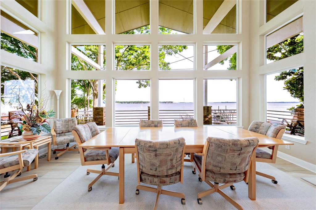 Westwood Beach 01 - Residential