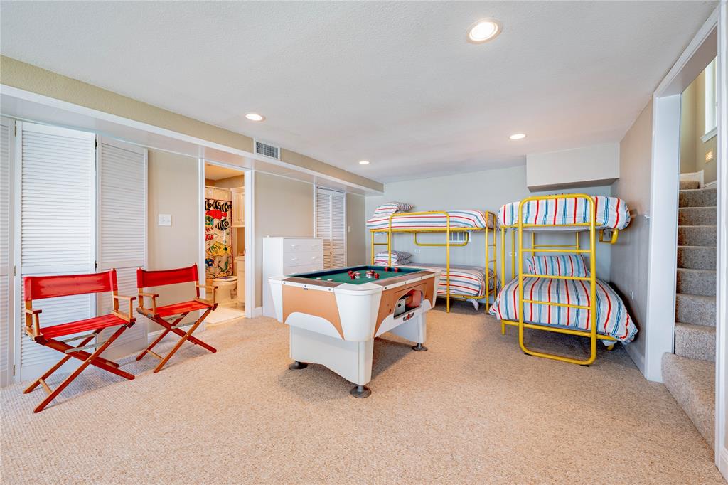 Westwood Beach 01 - Residential