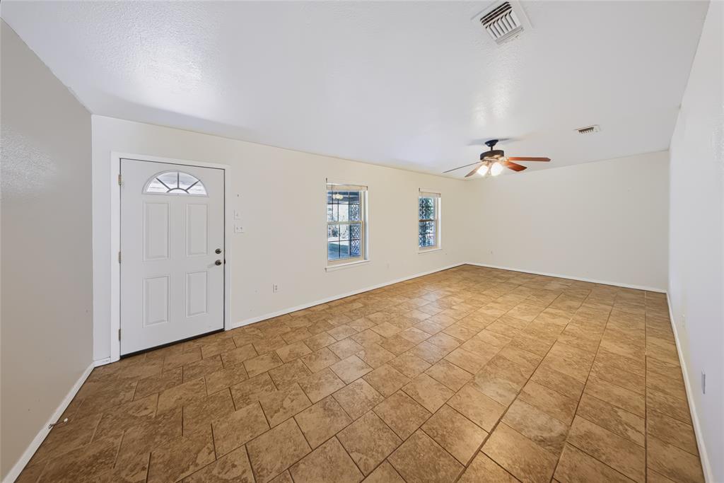 560 Green Acres Road