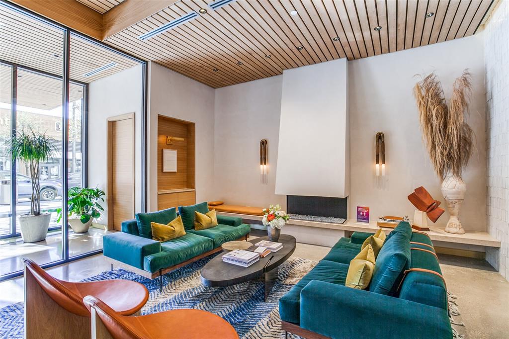 South Tower Residences - Residential