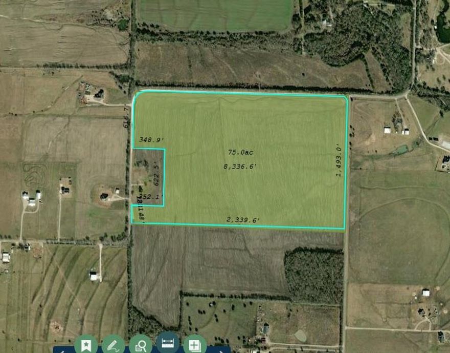 Over 4,000 ft of road frontage on 3 sides makes this property easy to subdivide.  Located in the highly desirable Van Alstyne ISD. A lot of investment and development opportunities. Great personal residential tract as well.