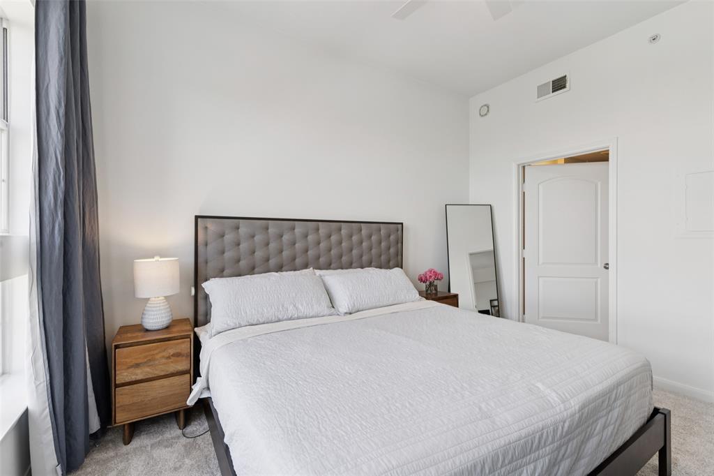 Renaissance Turtle Crk Condos - Residential