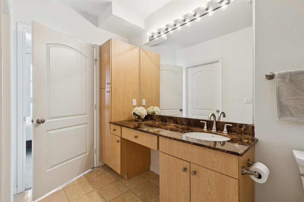 Renaissance Turtle Crk Condos - Residential