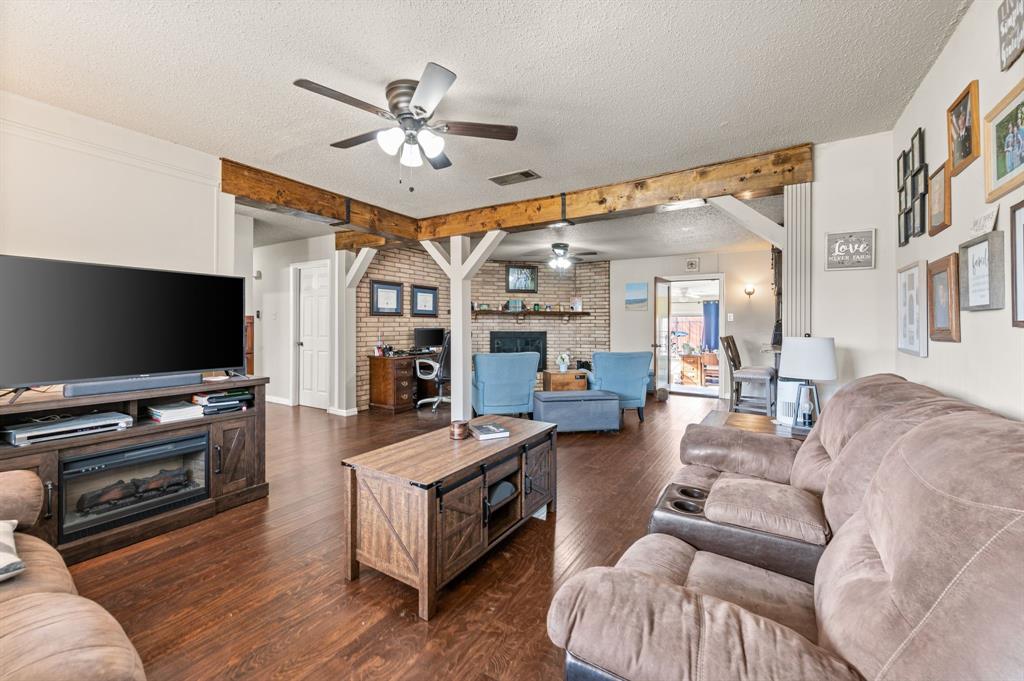 2125 Shady Brook Drive