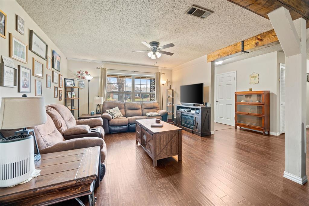 2125 Shady Brook Drive