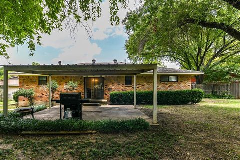 A home in Red Oak