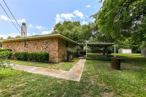 A home in Red Oak