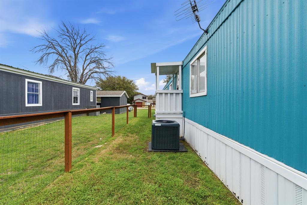 Pelican Bay Tenth Filing - Residential