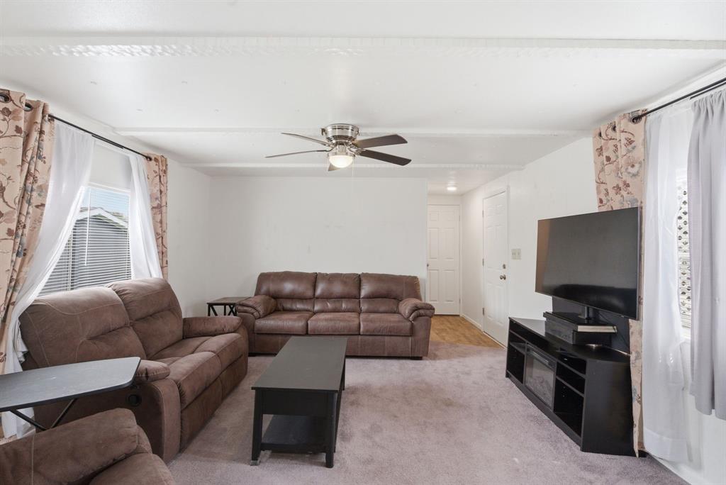 Pelican Bay Tenth Filing - Residential