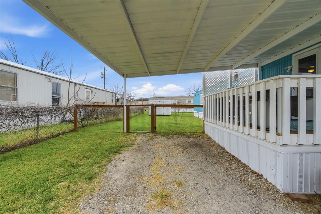 Pelican Bay Tenth Filing - Residential