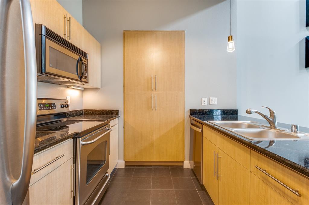 Westside Condos - Residential
